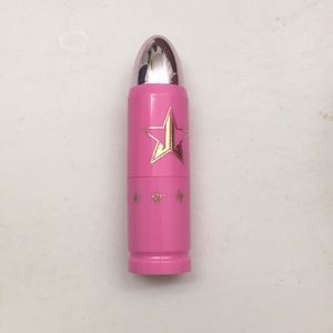 Jeffree Star lip ammunition